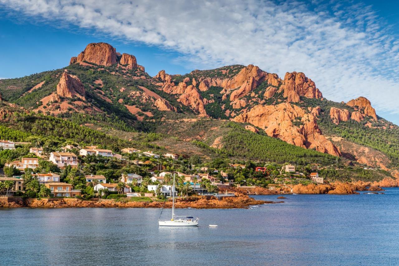 Agay Cap Esterel Le Hameau F2 Clim Plein Sud Dernier Etage Magnifique Vue Mer Saint-Raphaël Zewnętrze zdjęcie