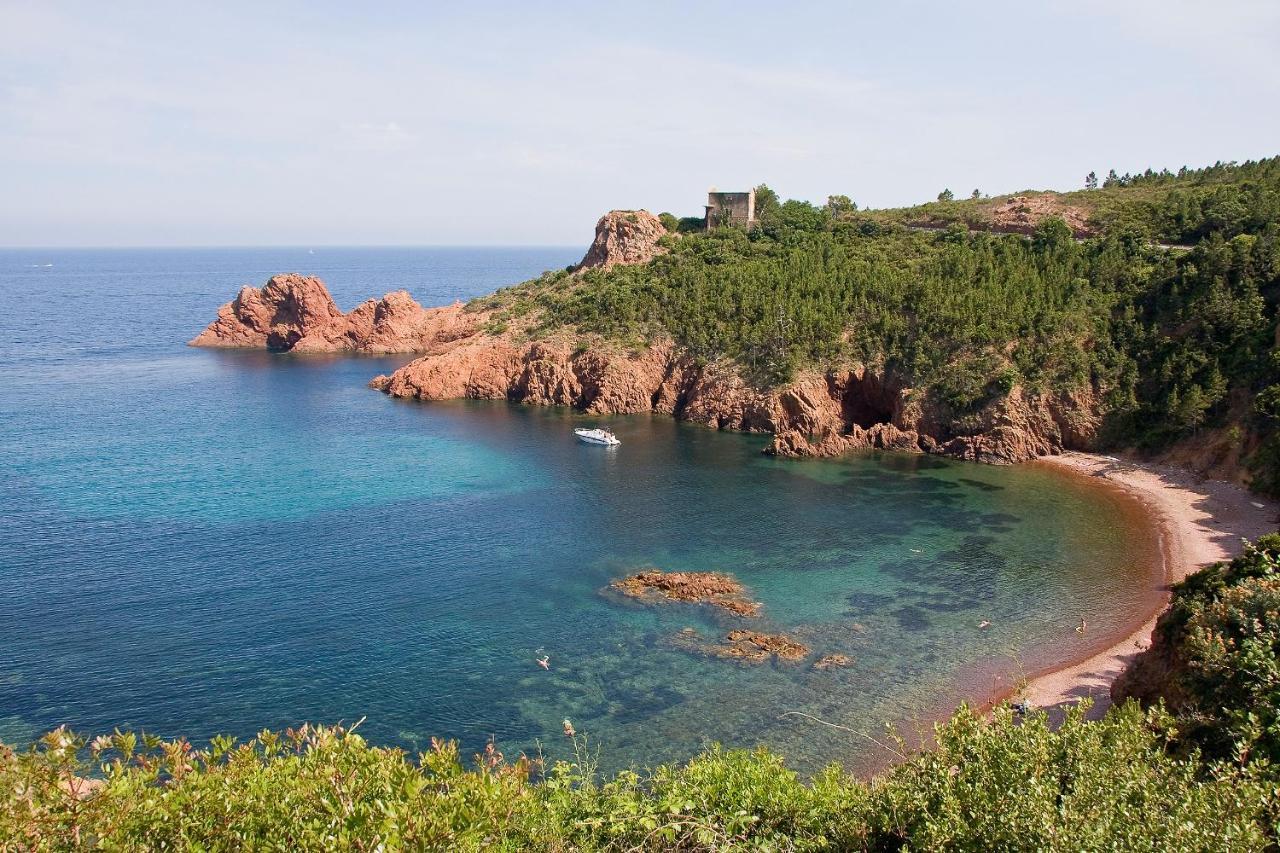 Agay Cap Esterel Le Hameau F2 Clim Plein Sud Dernier Etage Magnifique Vue Mer Saint-Raphaël Zewnętrze zdjęcie