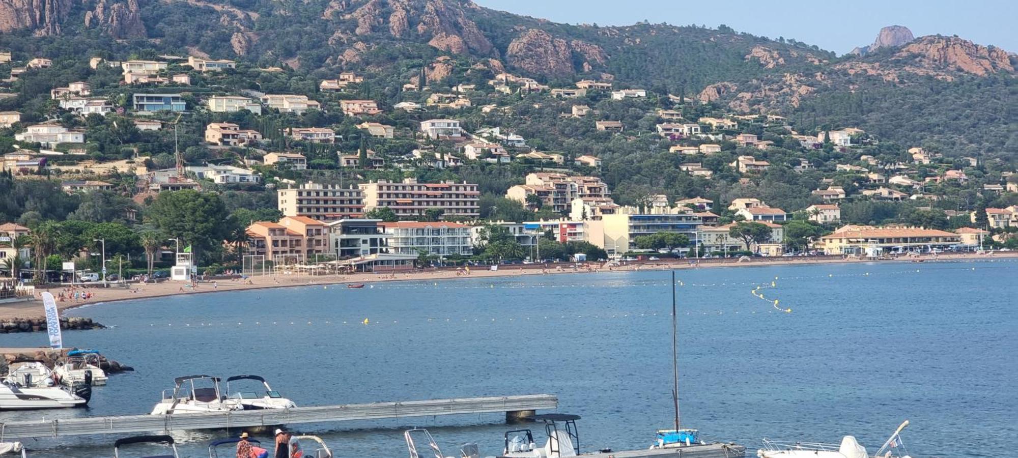 Agay Cap Esterel Le Hameau F2 Clim Plein Sud Dernier Etage Magnifique Vue Mer Saint-Raphaël Zewnętrze zdjęcie