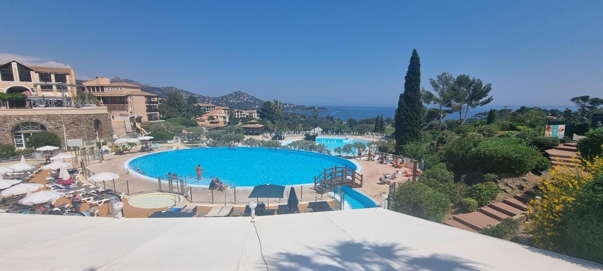 Agay Cap Esterel Le Hameau F2 Clim Plein Sud Dernier Etage Magnifique Vue Mer Saint-Raphaël Zewnętrze zdjęcie
