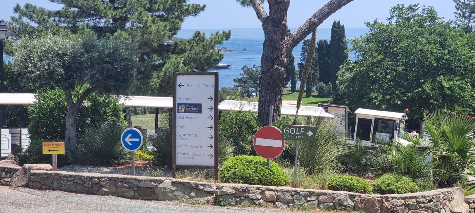 Agay Cap Esterel Le Hameau F2 Clim Plein Sud Dernier Etage Magnifique Vue Mer Saint-Raphaël Zewnętrze zdjęcie
